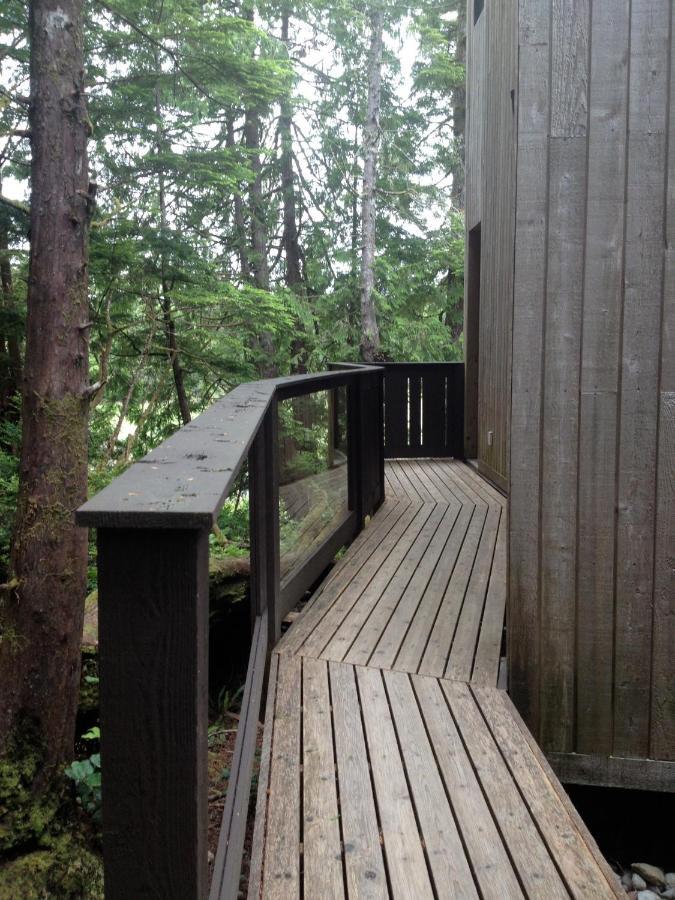 Hyphocus Inn Ucluelet Exteriör bild